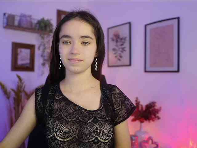 GiaPaige18 webcam