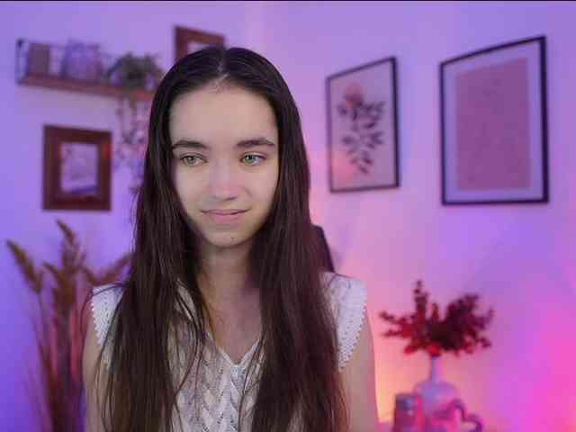 GiaPaige18 webcam