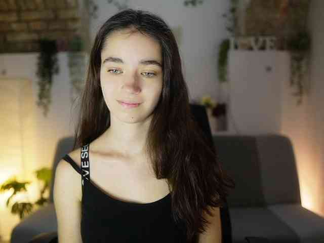 GiaPaige18 webcam