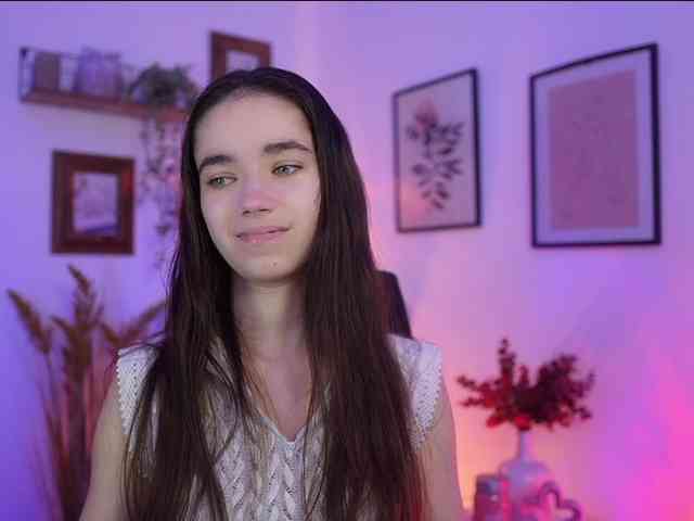 GiaPaige18 webcam