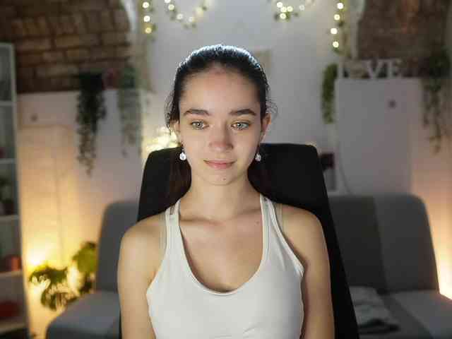 GiaPaige18 webcam