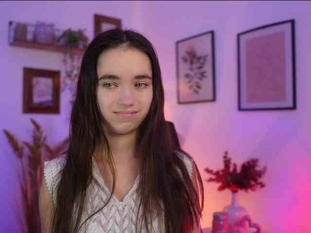GiaPaige18 webcam