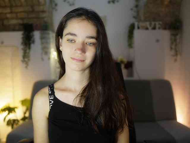 GiaPaige18 webcam