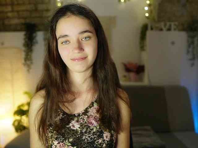 GiaPaige18 webcam