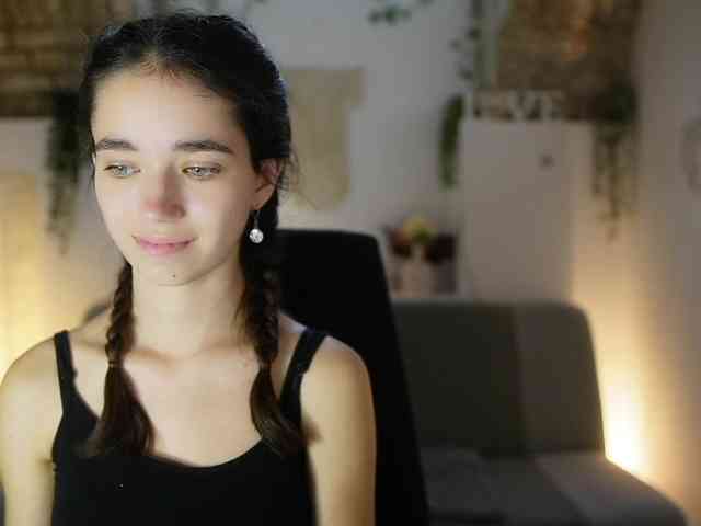 GiaPaige18 webcam