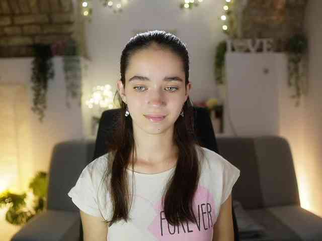 GiaPaige18 webcam