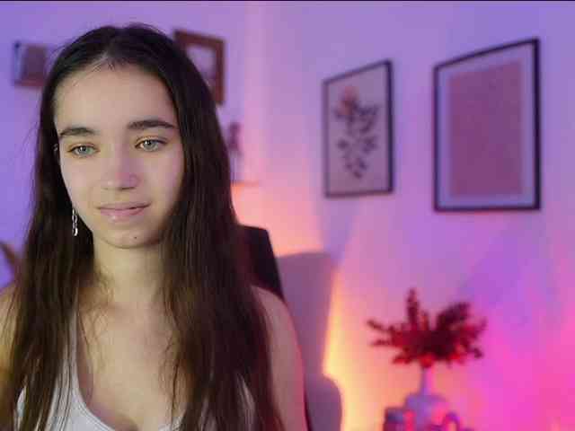 GiaPaige18 webcam