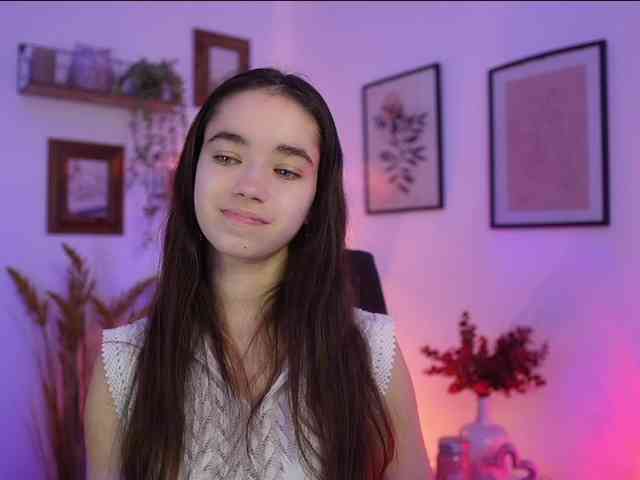 GiaPaige18 webcam
