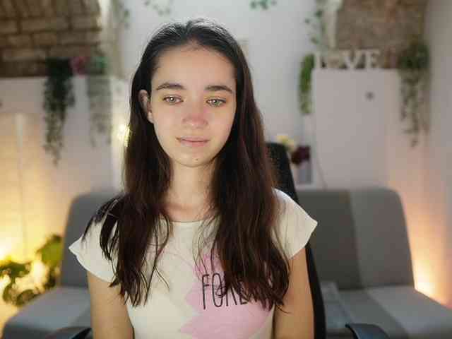 GiaPaige18 webcam