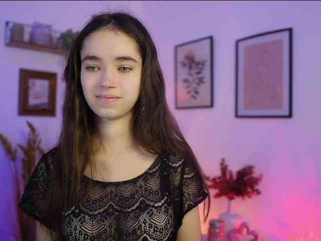GiaPaige18 webcam