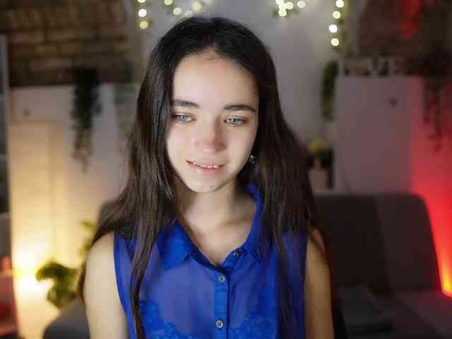 GiaPaige18 webcam