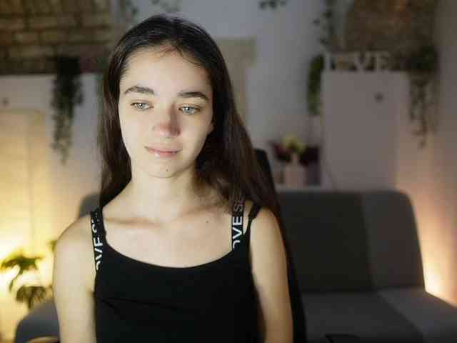 GiaPaige18 webcam