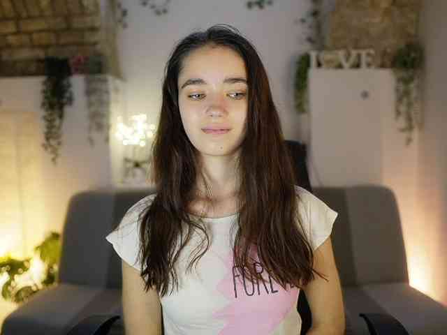GiaPaige18 webcam