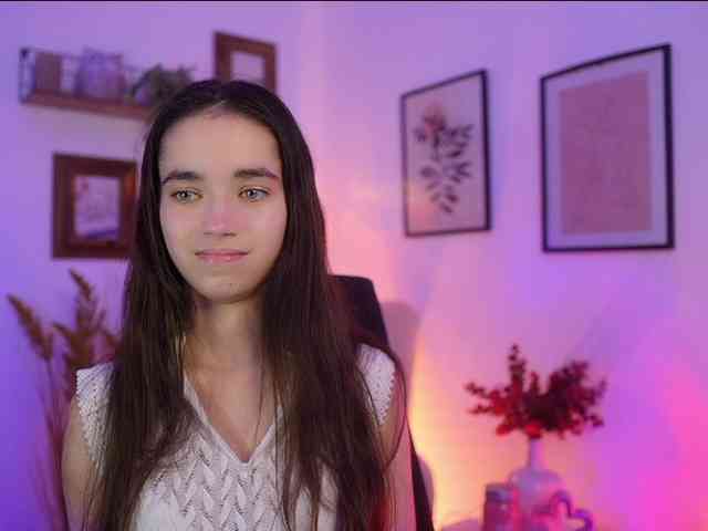 GiaPaige18 webcam