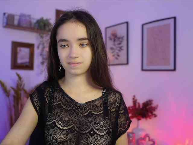 GiaPaige18 webcam