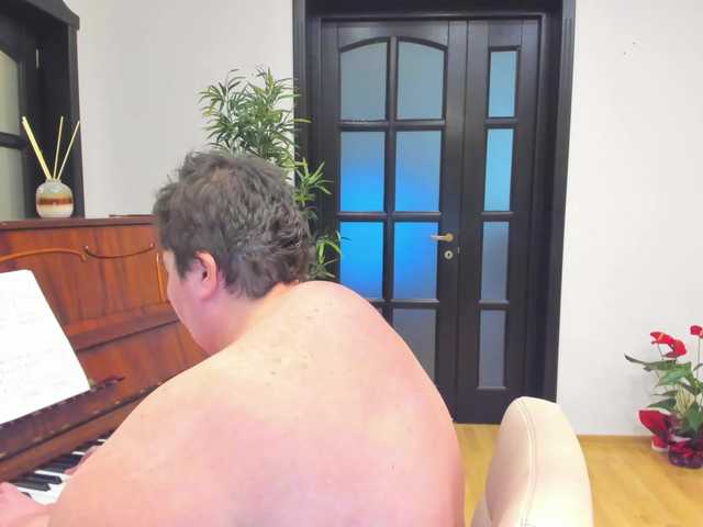PianoClown Porn
