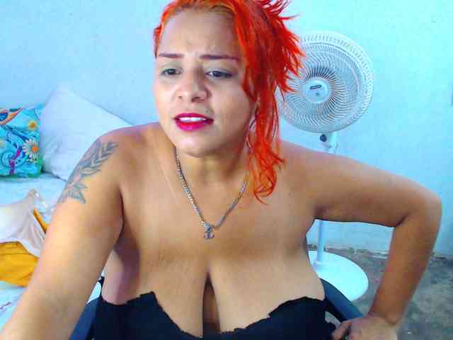 stefhy01love webcam