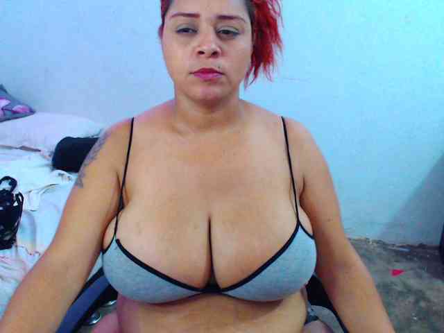 stefhy01love webcam