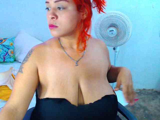 stefhy01love webcam