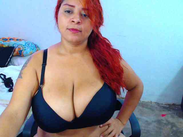 stefhy01love webcam