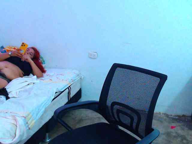 stefhy01love webcam