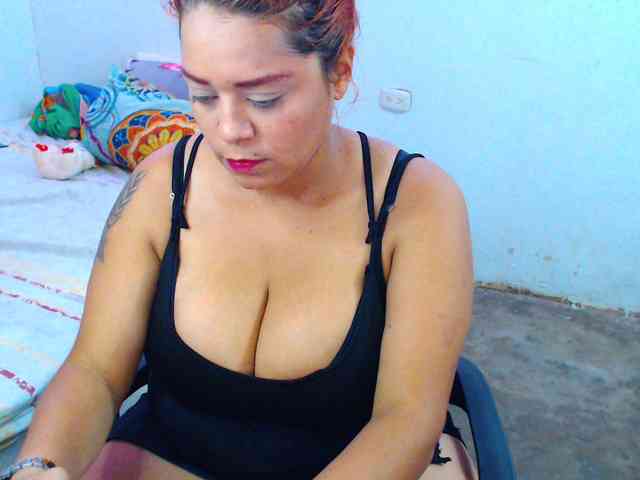 stefhy01love webcam