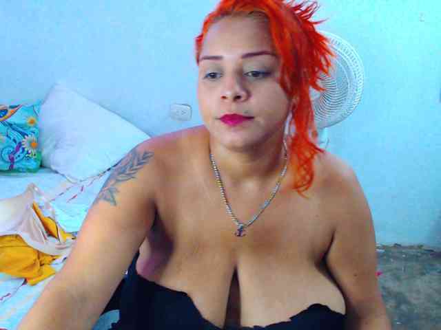 stefhy01love webcam