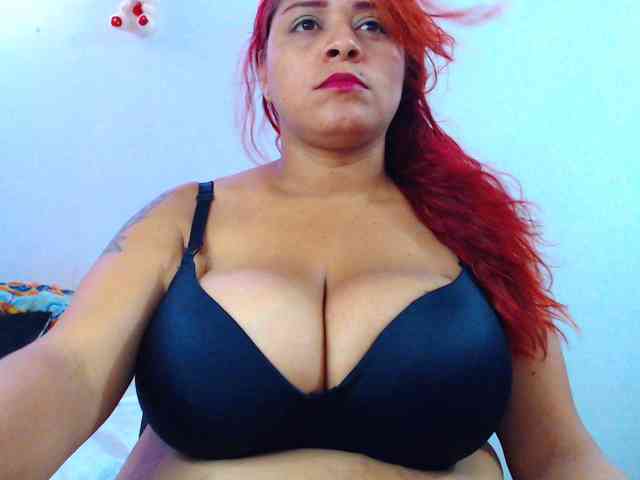 stefhy01love webcam