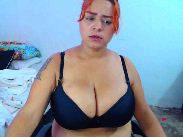 stefhy01love webcam