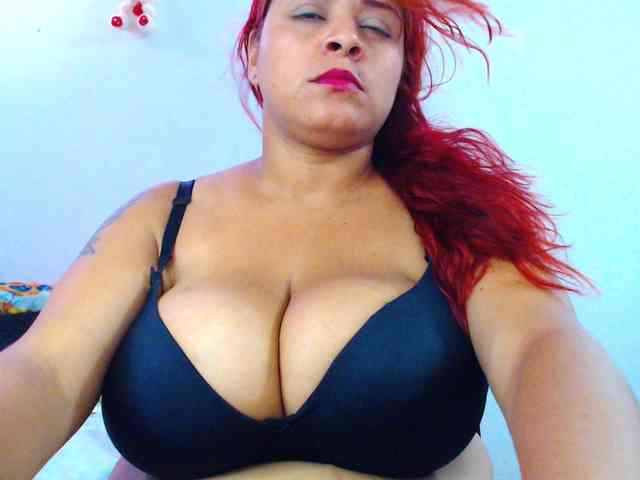 stefhy01love webcam