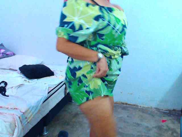 stefhy01love webcam
