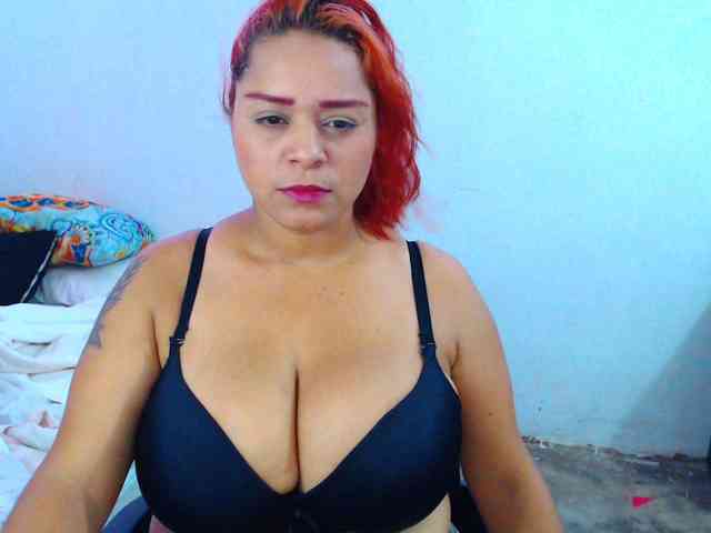 stefhy01love webcam
