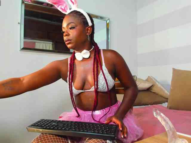 amina-west webcam