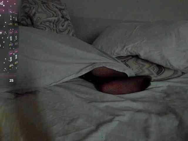 amina-west webcam