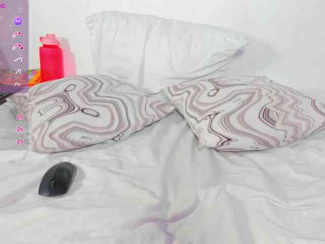 amina-west webcam