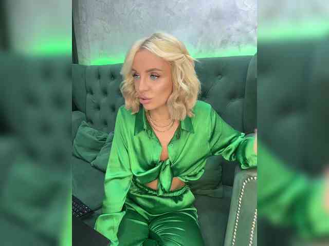 free webcam show DarinaUK