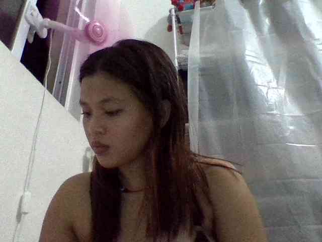 sexyasian69 webcam
