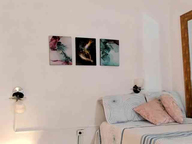 MelaniaRousse webcam