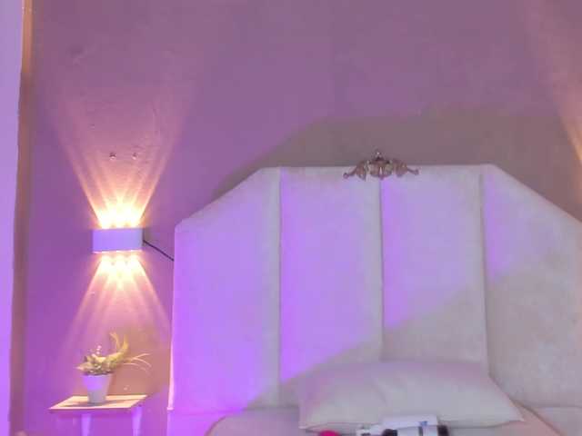 Juliette-1 from BongaCams is Freechat