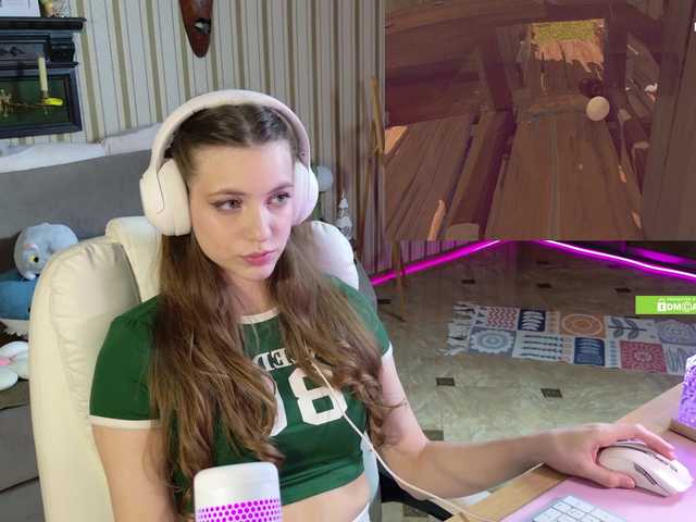 SarahSupershy's BongaCams show and profile