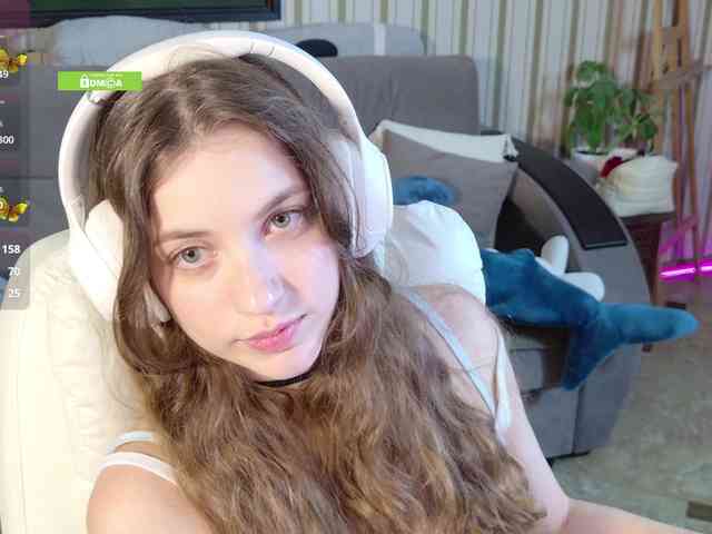 SarahShy webcam