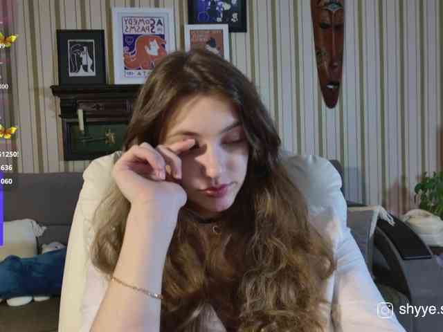 SarahShy webcam