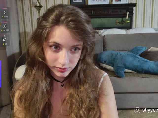 SarahShy webcam