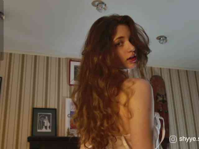 SarahSupershy