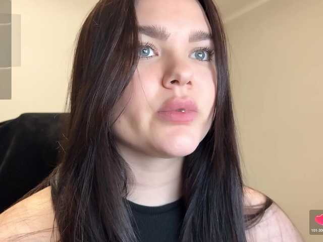 JennisXcharming's BongaCams show and profile