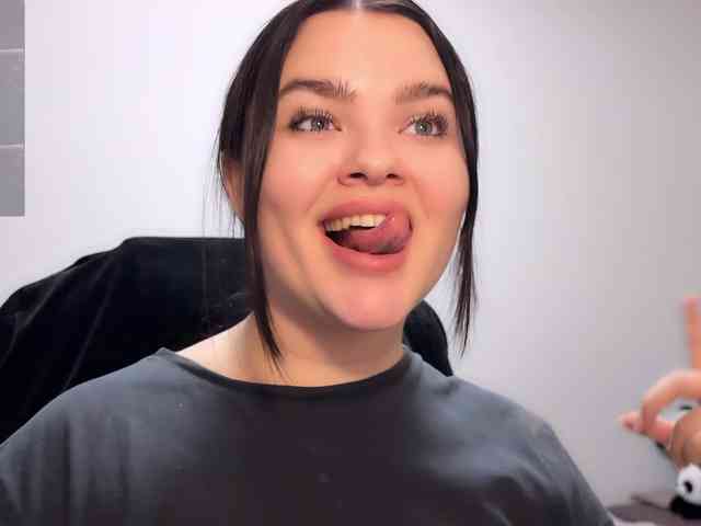 JennisXcharming webcam