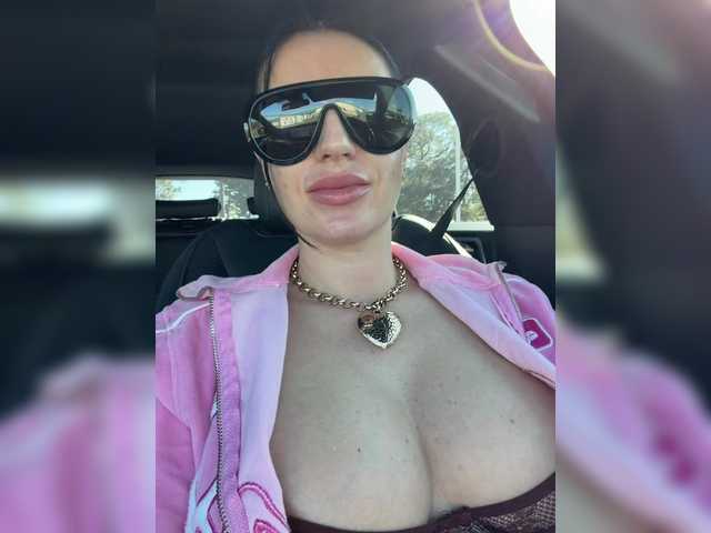 Violet888's BongaCams show and profile