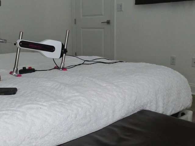 Violet888's BongaCams show and profile