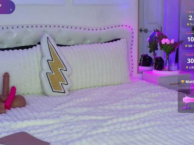 Violet888's BongaCams show and profile