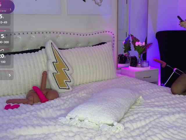 Violet888 Live Webcam on BongaCams